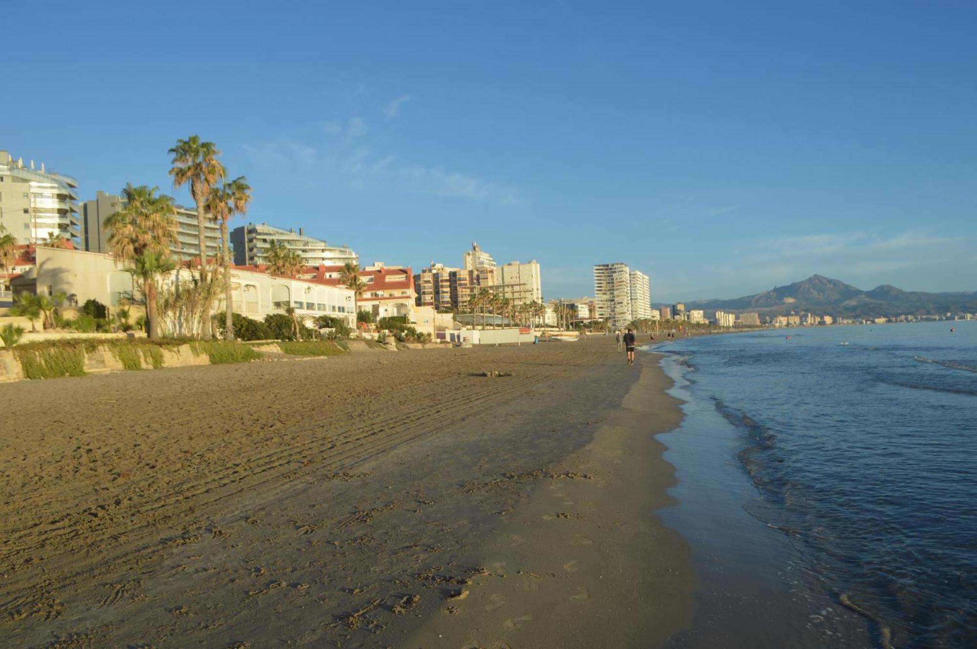 Espectacular Apartamento A Pie De Playa En Chalet Roquetes Alicante Luaran gambar
