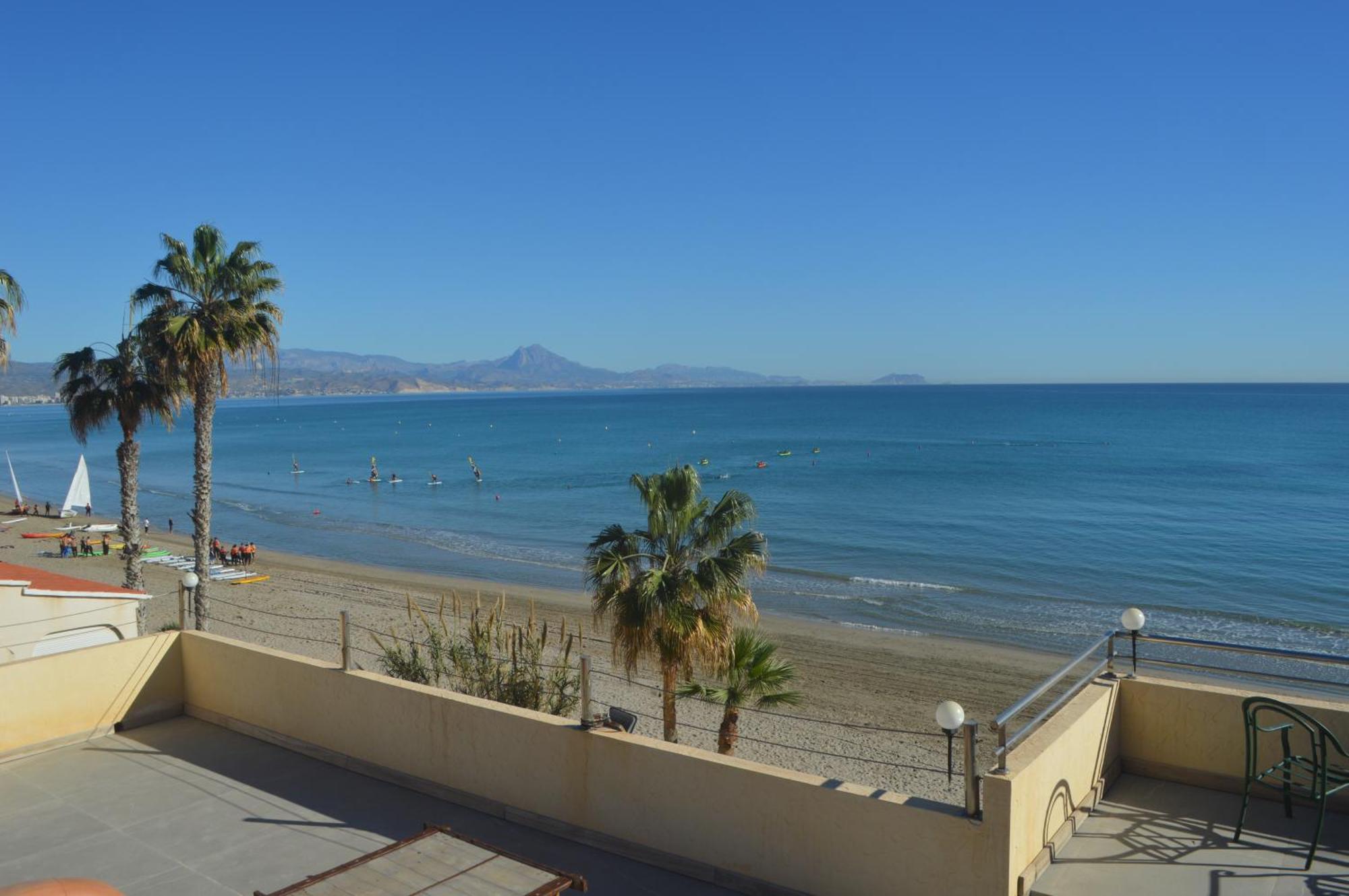 Espectacular Apartamento A Pie De Playa En Chalet Roquetes Alicante Luaran gambar