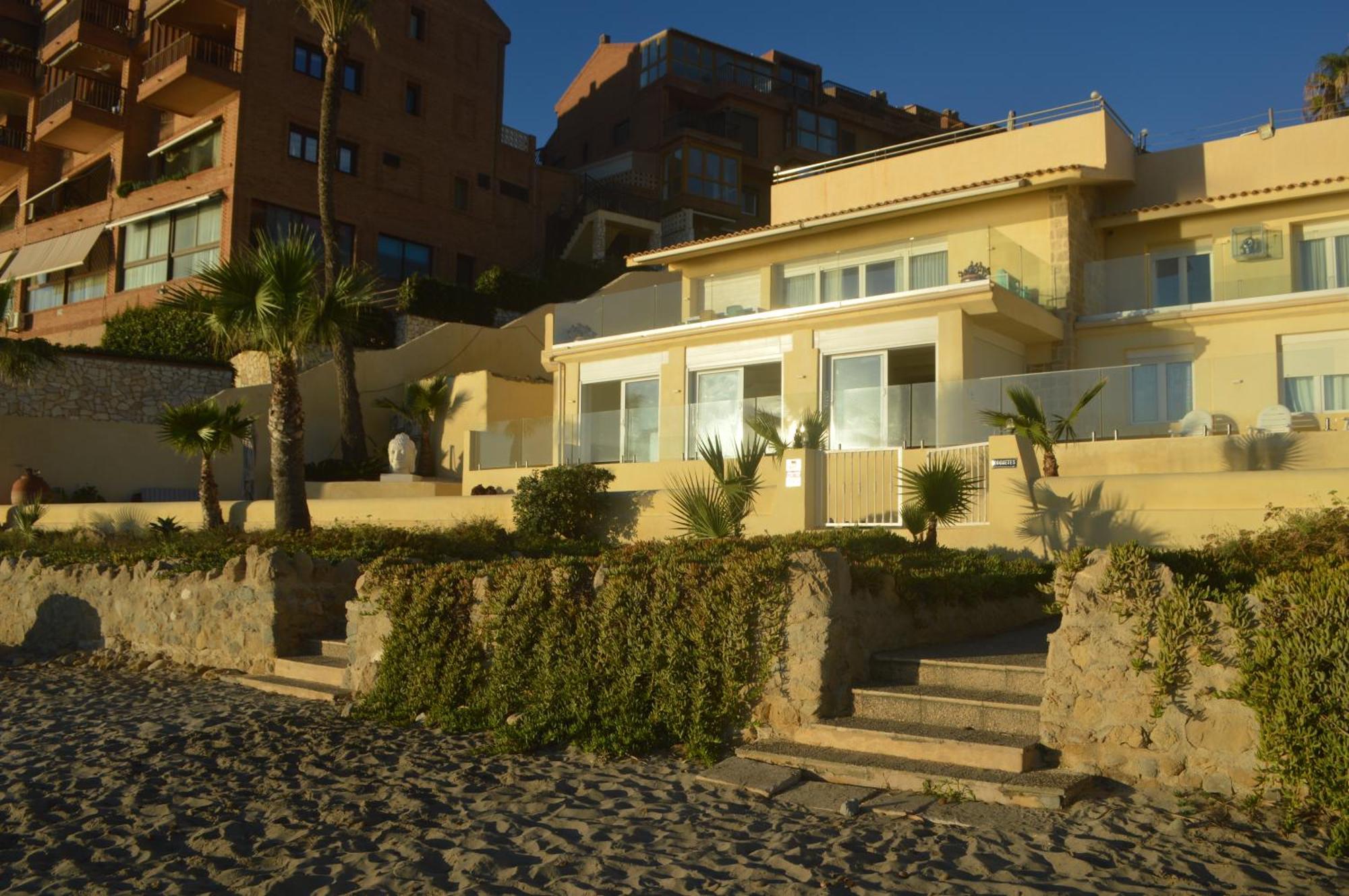Espectacular Apartamento A Pie De Playa En Chalet Roquetes Alicante Luaran gambar